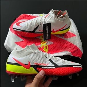 nike phantom elite